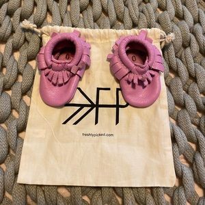 Freshly Picked, Size 0, lavender mocs